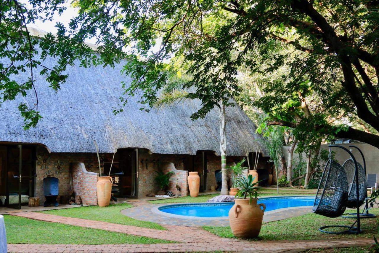 Nguni Lodge Водопад Виктория Экстерьер фото