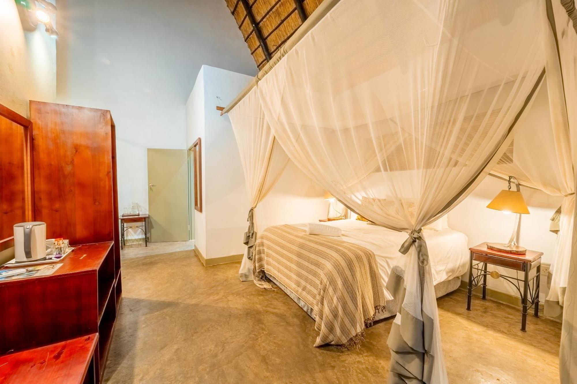 Nguni Lodge Водопад Виктория Экстерьер фото