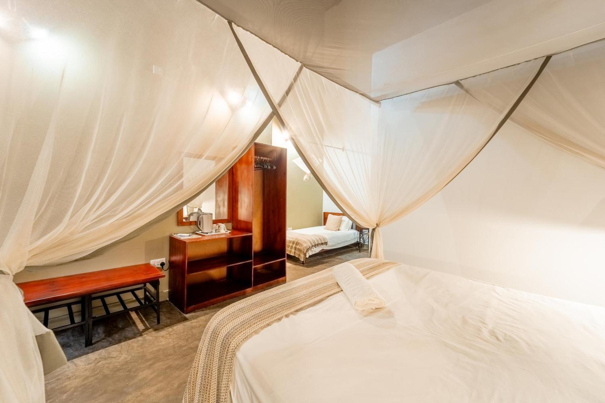 Nguni Lodge Водопад Виктория Экстерьер фото